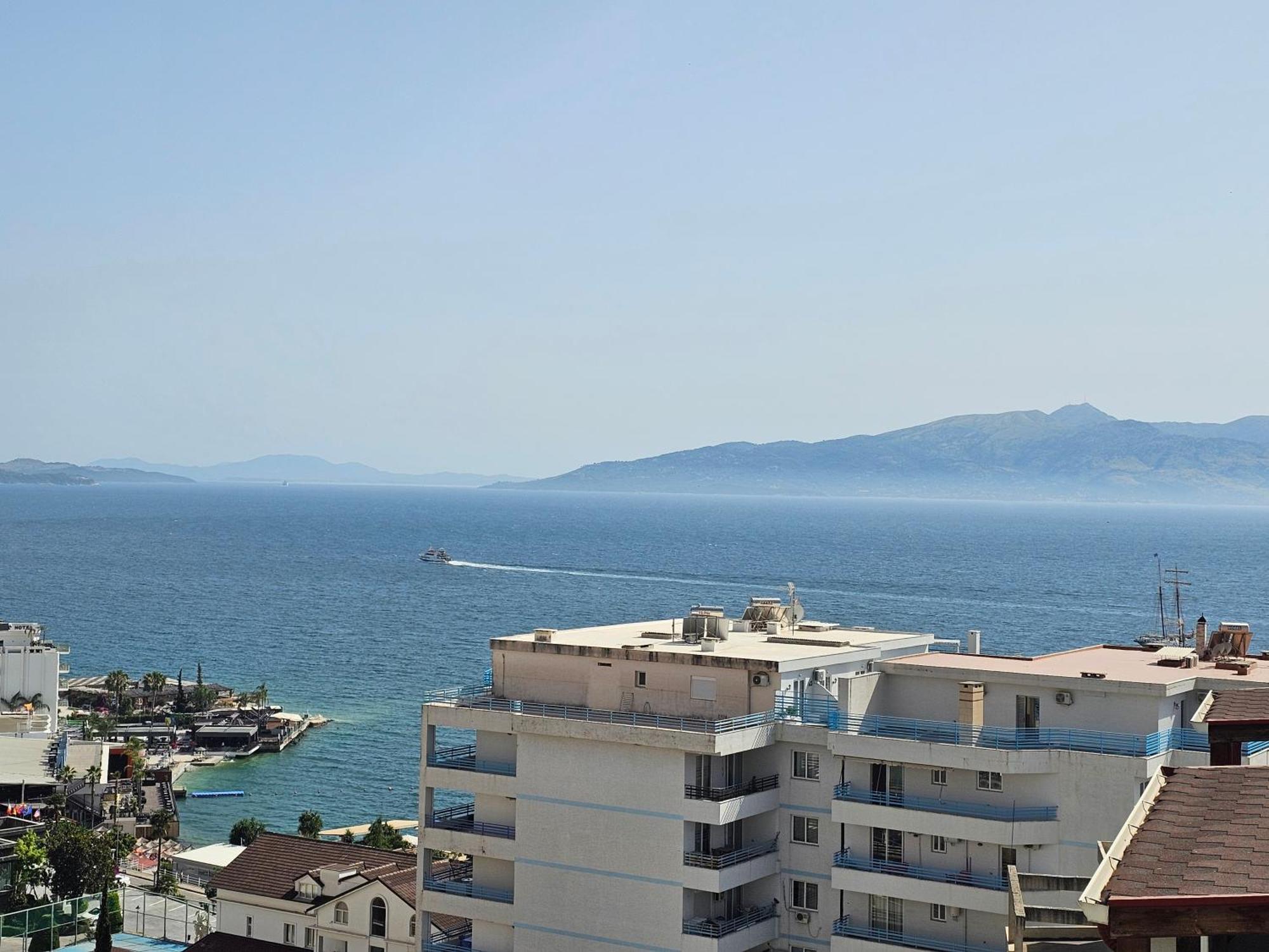 Panoramic Sea View Apartment Saranda Extérieur photo